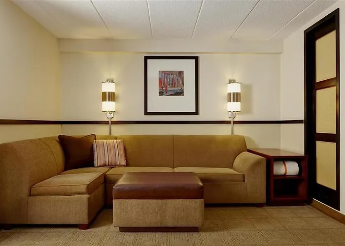 Hyatt Place Phoenix Airport Hotel